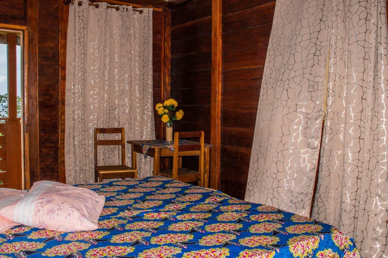 Bed and Breakfast Pousada Vila Paraiso Santa Cruz Екстер'єр фото